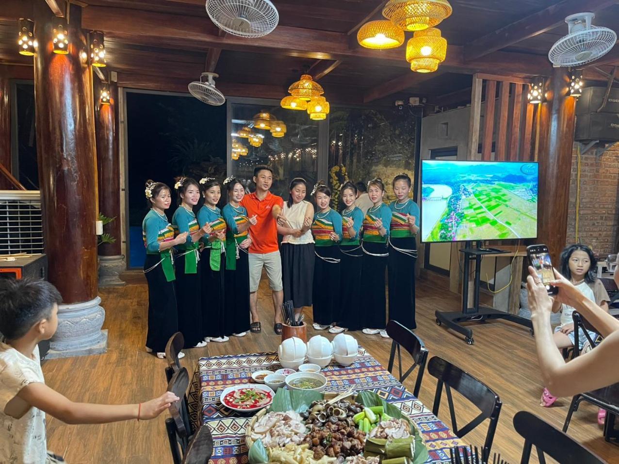 Pu Luong Sala Homestay Huong Ba Thuoc Exterior foto